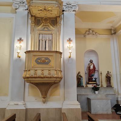 Chiesasaneustachio 20