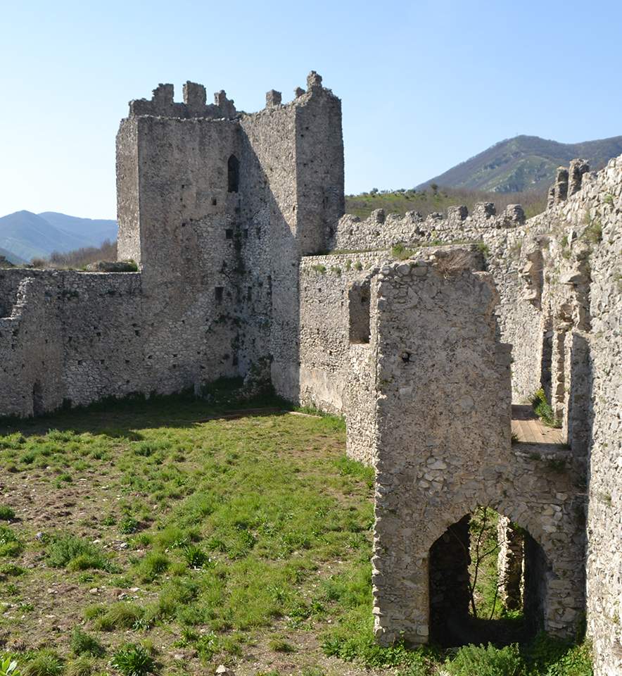 Il Castello dei Sanseverino